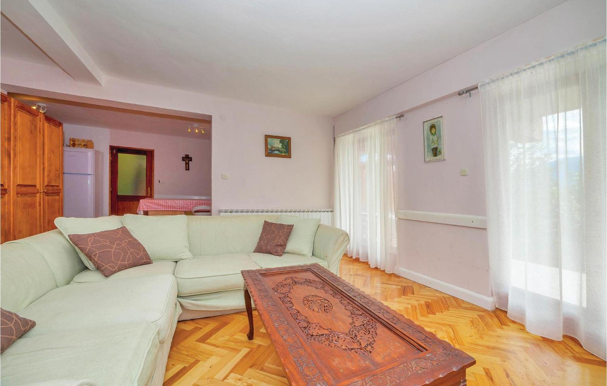 7 Bedroom Pet Friendly Home In Crni Kal Crni Kal  外观 照片