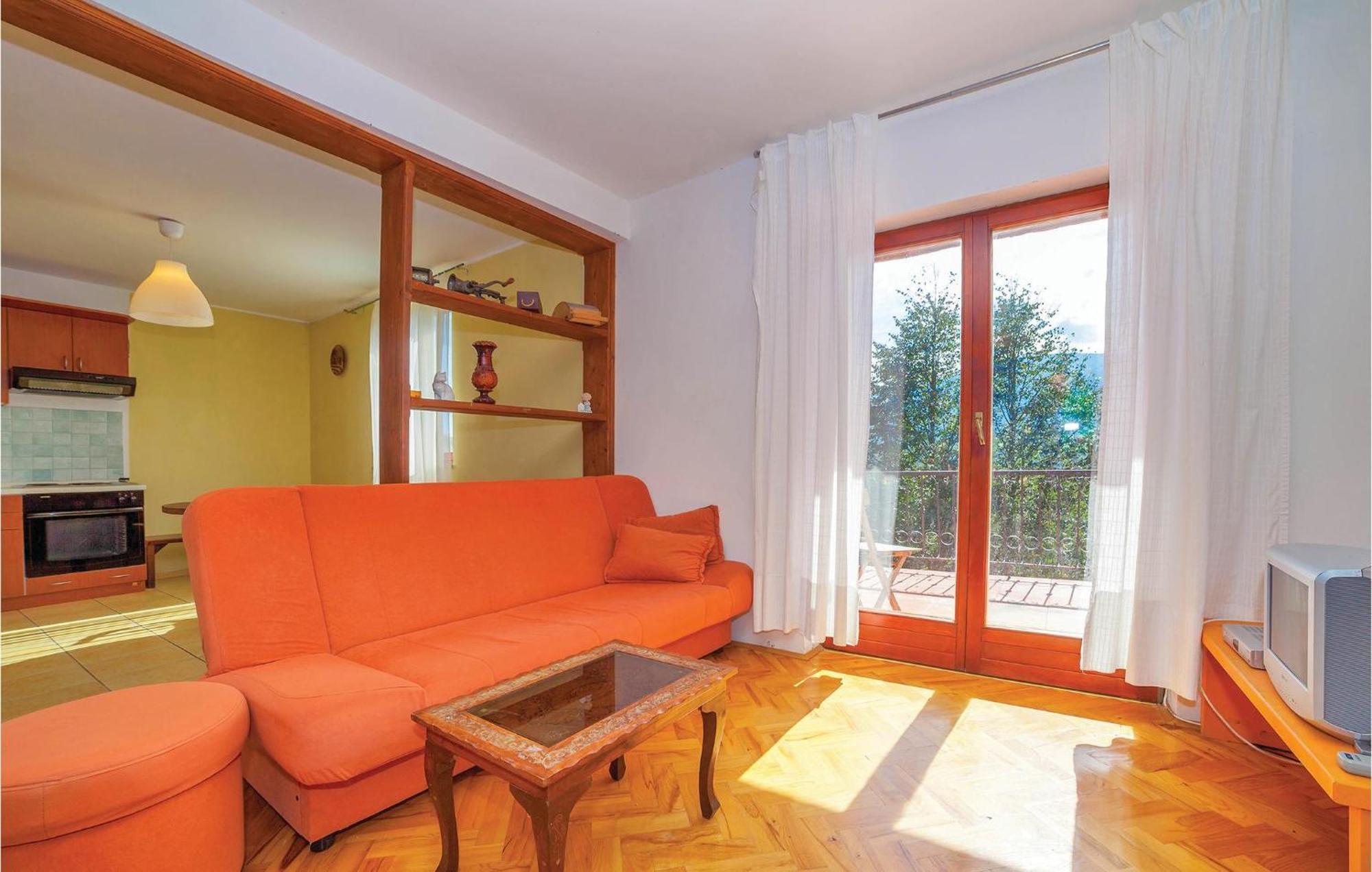 7 Bedroom Pet Friendly Home In Crni Kal Crni Kal  外观 照片